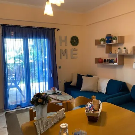 In Kallithea * Kallithea (Chalkidiki)